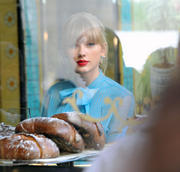 Taylor Swift テイラー・スウィフト