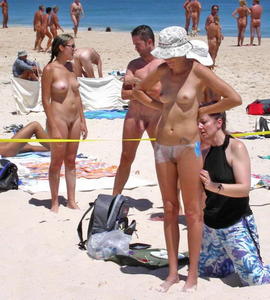 nude beach Avila