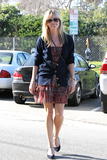 th_93731_Preppie_-_Reese_Witherspoon_at_the_Neil_George_Salon_in_Beverly_Hills_-_Jan._12_2010_068_122_91lo.JPG