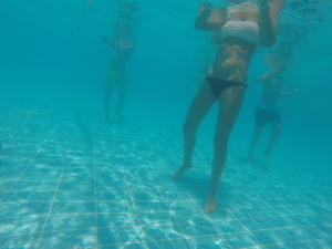 Teen Bikini Swimming Pool Candids -a4gdo1vukl.jpg