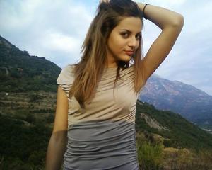 Sexy-Greek-Teen-Fenia-Facebook-Pics-c1owfilcon.jpg